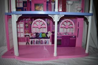 Barbie 3 Story Dream Town House 2008 12” Barbie Dolls N7666 2009 Sounds 3