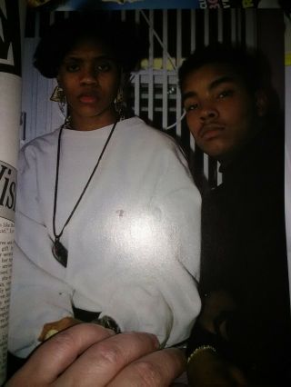@ 1989 Black Beat Rap mag LL cool J sat & pepa bobby brown Slick Rick MCLyte, 2
