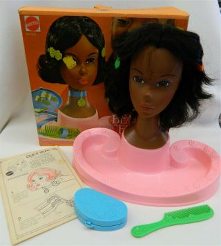 1974 Quick Curl Christie Beauty Center Barbie Mattel Doll Toy & Box