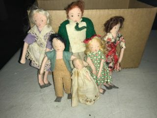 Vintage Dollhouse Furniture Dolls Set Of 6 Real Hair Mom Dad Kids Baby Maid