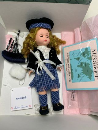 Madame Alexander Scotland 28550 International Doll Bagpipes Handtag Vgc