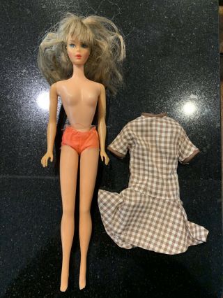 Vintage Mod Summer Sand Ash Blonde Tnt Twist N Turn Barbie Doll
