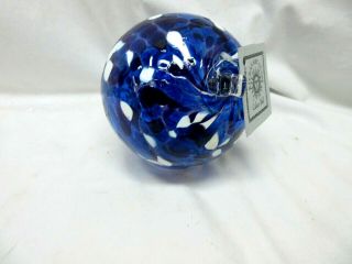 Nwt Vintage Kitras Art Glass Friendship Ball Calico Pattern Blue White 5 "
