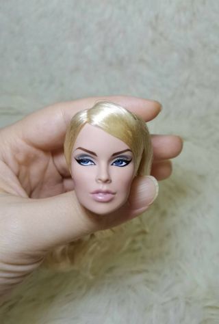 Fashion Royalty Integrity Doll Head Only Vanessa