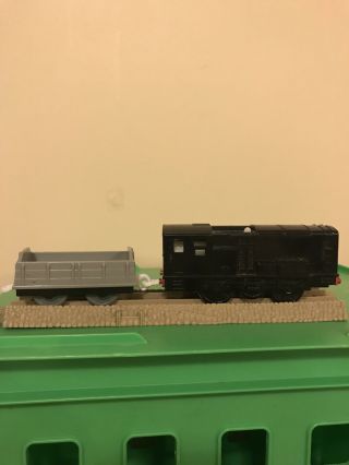 THOMAS Train Tomy Trackmaster Motorized Diesel and Car 3
