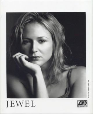 Jewel – Spirit 1998 Press Kit,  Photo