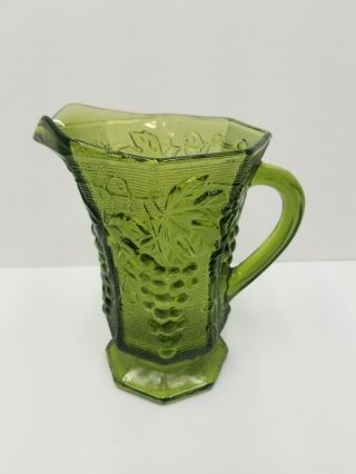 Anchor Hocking Vintage Green Footed Pitcher Vase 20oz Grape Textured Retro Glass