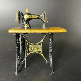 Vintage Bodo Hennig Mini Doll House Dollhouse Miniature Treadle Sewing Machine
