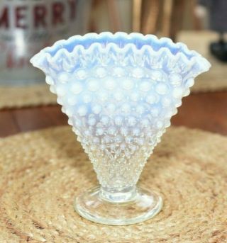 Vintage Fenton Moonstone Opalescent Hobnail Fan Vase Antique Glass