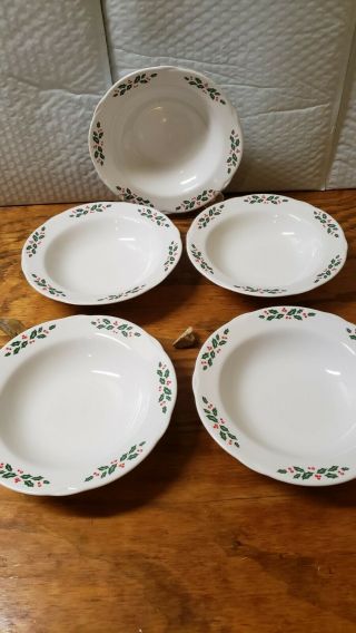 Corning Designs Winter Holly Christmas Dishes Scalloped Edge - 5 Bowls 7 - 1/4 "