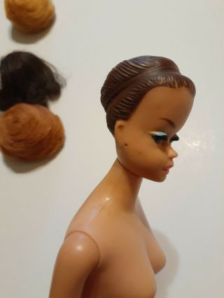 Vintage 1962 Mattel Fashion Queen Barbie Doll 870 with 3 Wigs 3