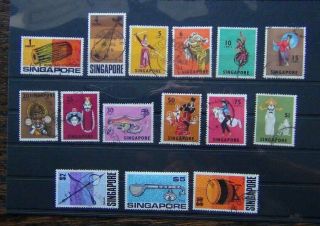Singapore 1968 - 73 Set To $10 Sg101 - Sg115