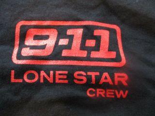 9 - 1 - 1 Lone Star Crew L T - Shirt Rare Rob Lowe Linda Edelstein Rare