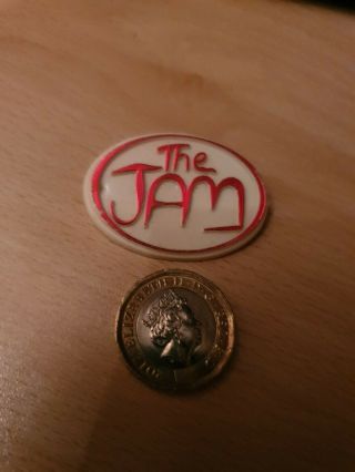 1970s / 80s The Jam Plastic Banbury Vintage Punk Mods Weller Pin Badge