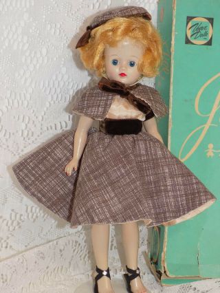 Vogue Jill Doll NMIB with extra Skirt 7407 3