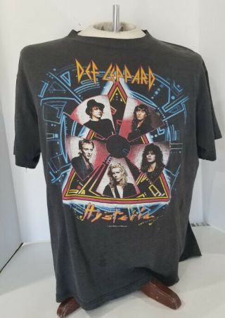 Pre - Owned Vintage 1988 Def Leppard Hysteria Tour Shirt Size Xl (46 - 48)