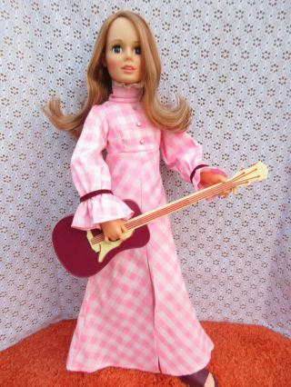 Vintage 1972 Ideal Harmony Music Making Doll With Guitar