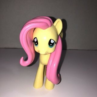 My Little Pony Pegasus Yellow Figure 2