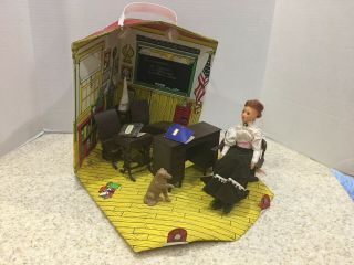 Vintage Ideal 1976 Jody And Her Schoolhouse Carry Set Almost Complete W/ Dog