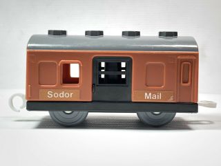 Thomas & Friends Trackmaster Railway Train Sodor Mail Car Sliding Doors Tomy Htf