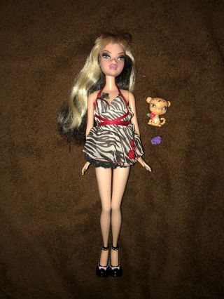 Barbie My Scene Delancey Salon Safari By Mattel