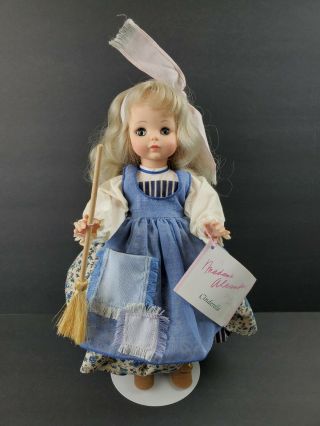 Madame Alexander Disney 14 " Doll Poor Cinderella 1541 W/box Tag Broom 1990