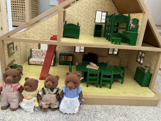 Vintage Sylvanian Families Deluxe House With Accessories And Bear Figures 1980’s
