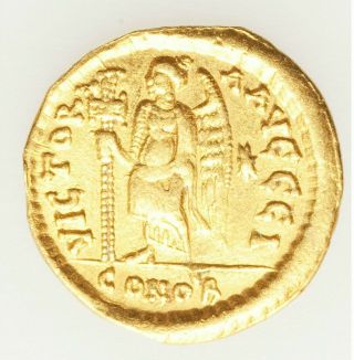 Zeno,  Eastern Roman Empire (AD 474 - 491).  AV solidus (19mm,  3.  46 gm,  6h).  VF. 2
