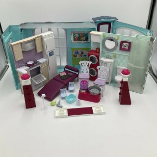 Barbie Doll House With Accessories Mattel 2007 -