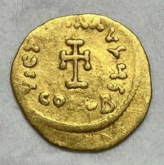 ANCIENT BYZANTINE GOLD COIN HERACLIUS - 610 - 641 AD.  TREMISSIS - DETAIL 2