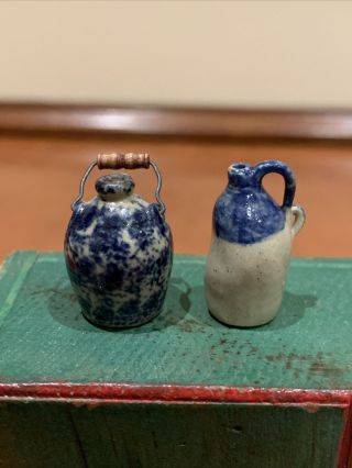 2 Dollhouse Miniatures Jane Graber Stoneware Pottery Crock Jugs Handle Blue