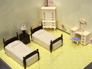 Ideal 7 Piece Set Vintage Plastic Dollhouse Bedroom Room Set Cream Brown Blue
