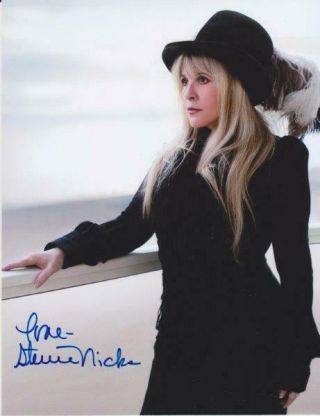 Reprint - Stevie Nicks Fleetwood Mac Hot Autographed Signed 8 X 10 Photo Poster