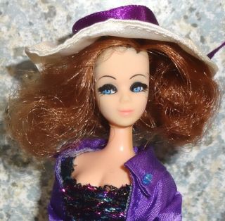 Majorette Connie Purple & Metallic Jacket Mini Dress Frill Skirt Shoes Dawn Doll