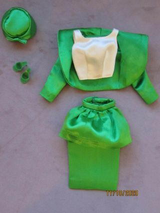 Vintage Barbie Doll 959 Theater Date Green Satin Outfit Complete