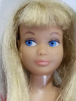 Vintage Barbie Sister Skipper Doll Platinum Blonde & Oss