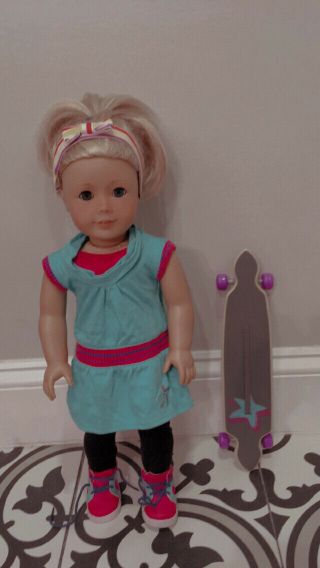 Pre - Owned American Girl Doll (lily).  Blonde.  Comes With Clothes And Accessories.