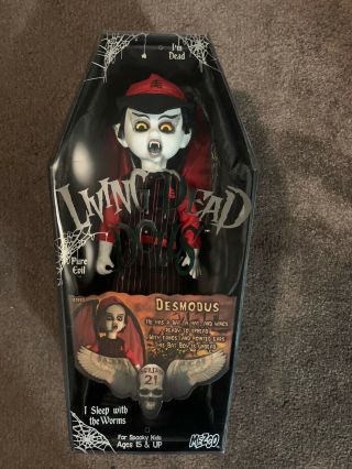 Living Dead Dolls Series 21 Desmodus Open And Complete