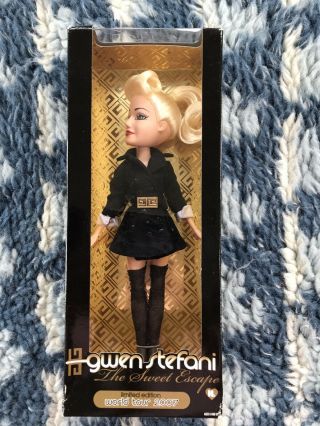 2007 Gwen Stefani Sweet Escape Tour Doll