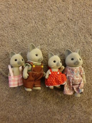 Sylvanian Families Vintage Solitaire Siamese Cat Family,  Very Rare