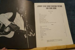 JOHNNY CASH SHOW SOUVENIR PICTURE AND SONG BOOK 1966 TOUR PROGRAM 3