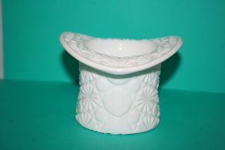 Vintage Fenton White Milk Glass Top Hat Vase Candy Dish Holder Daisy Button