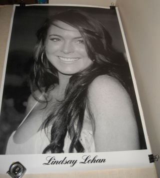 Lindsay Lohan 24 X 36 B/w Portrait Pinup Poster