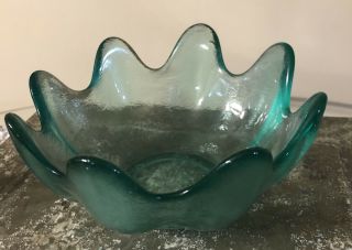 Vtg Blenko Hand Crafted Teal Green Art Glass Lotus Form 5.  5 " Bowl W/ 8 Petals