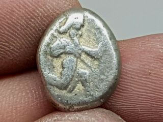 Extremely Rare Ancient Greek Silver Stater Siglos 450 Bc.  5,  4 Gr.  16 Mm