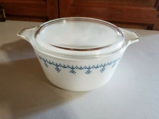 Vintage Pyrex 1.  5 Qt.  White With Blue Snowflake Garland Casserole Bowl With Lid