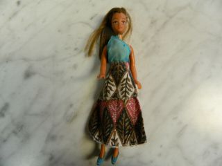 Palitoy Pippa Friend Marie 6.  5 Doll.  1970s.  Clothes Fit Dawn