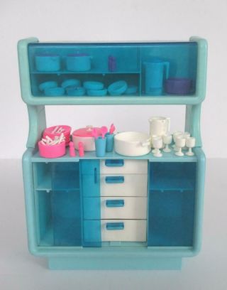 Barbie Dreamhouse 1978 Blue Dining Buffet / China Cabinet Hutch With Dishes