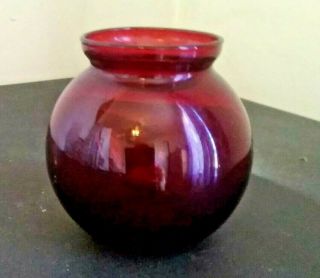 Vintage Mid - Century Ruby Red Small Round Glass Vase - - Anchor - Hocking?