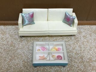 Barbie Doll Fashion Fever Sofa Couch & Table Home Living Room Furniture Playset